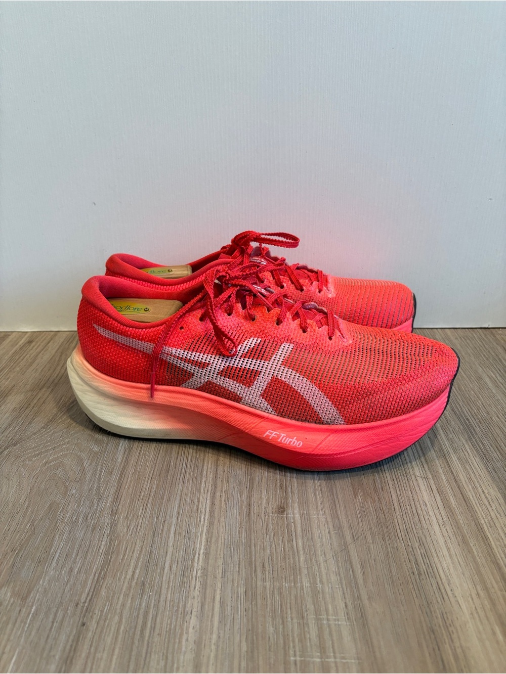 ASICS Metaspeed Sky Sample Diva Pink White Running Gym  Shoes Men's Size 9